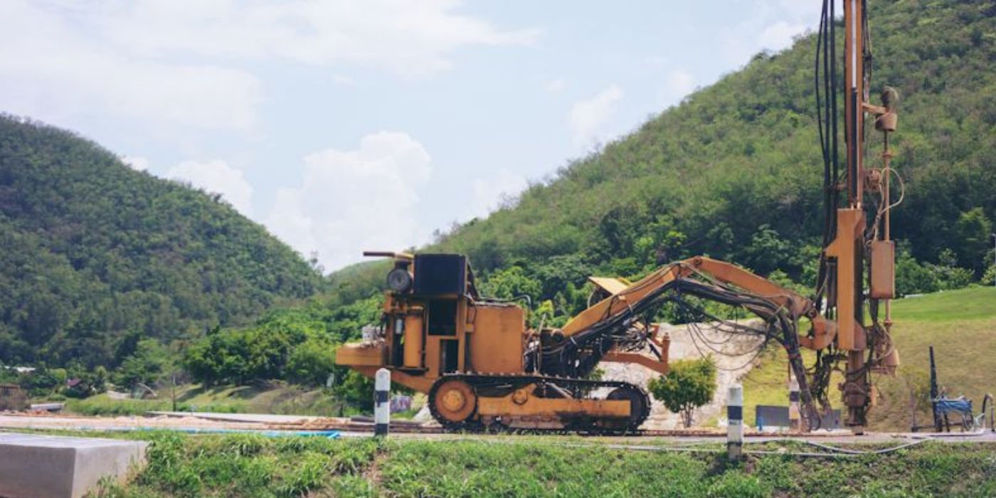 Engineering equipment on site