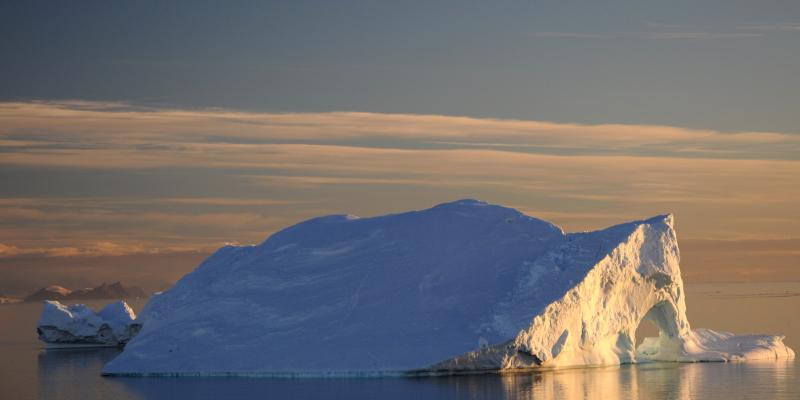 Image of an iceberg