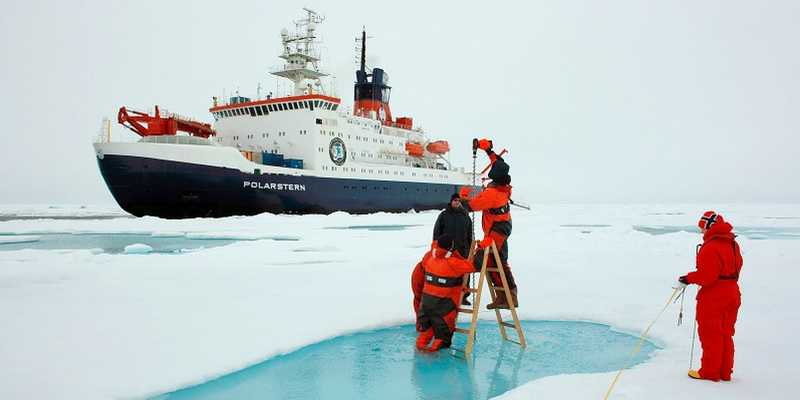 Joining the Arctic research ship ‘drifting’ past North Pole