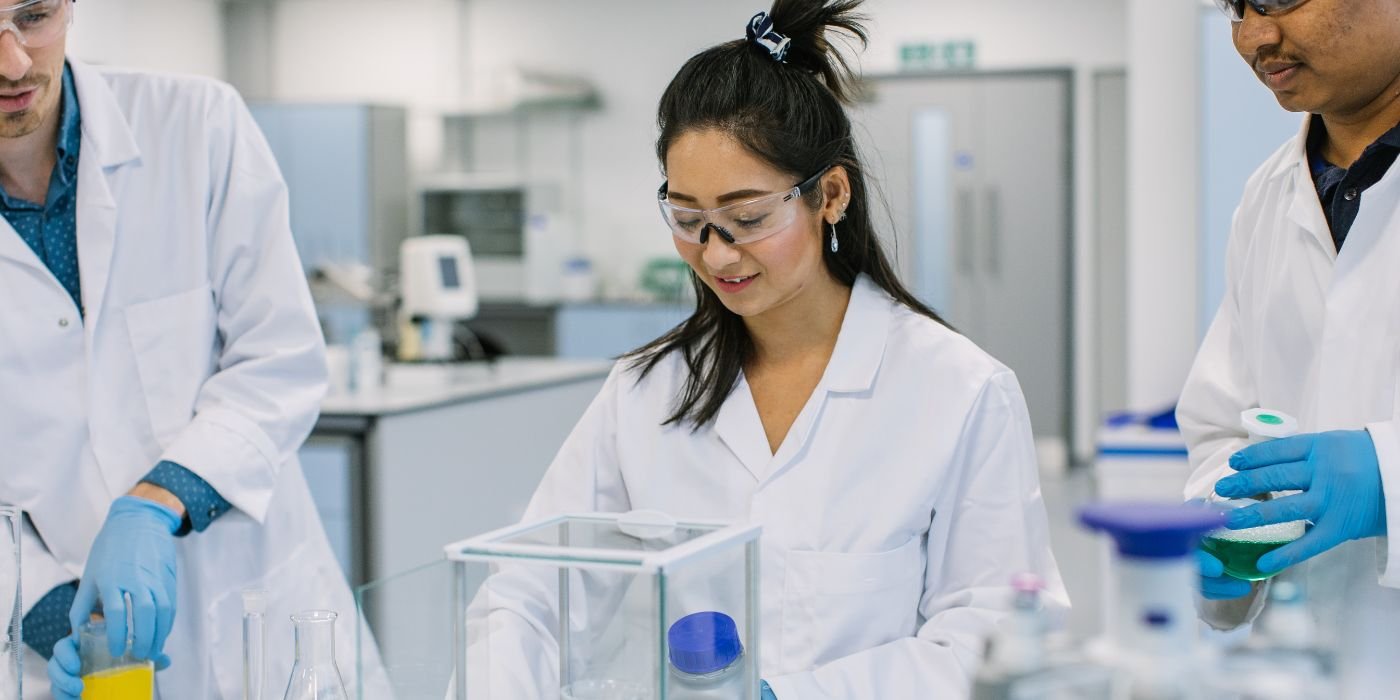 PhD student conducting research in Food lab