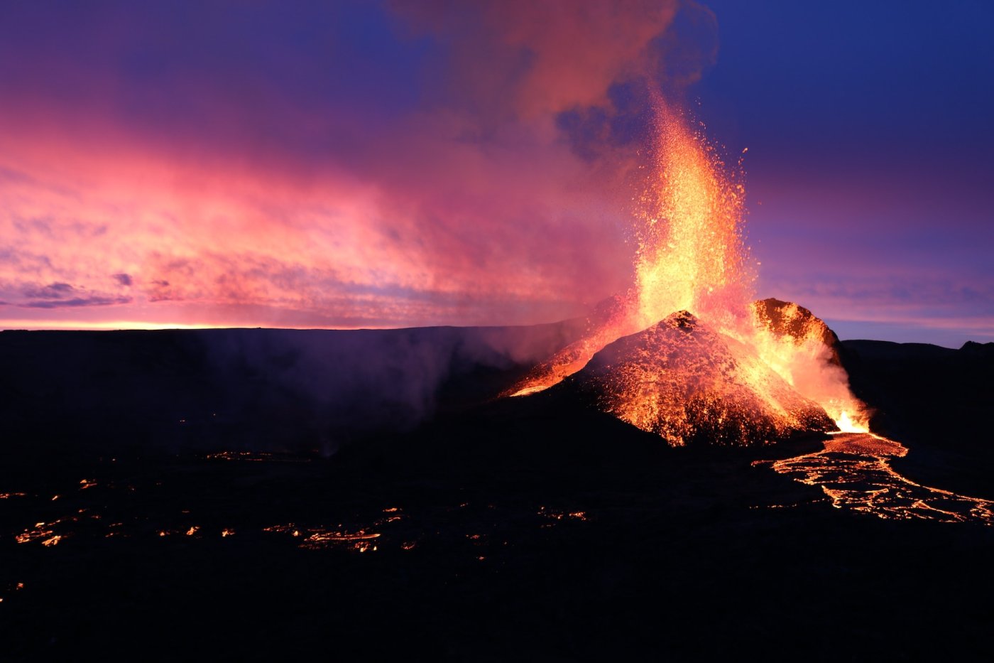 A volcano eruption.