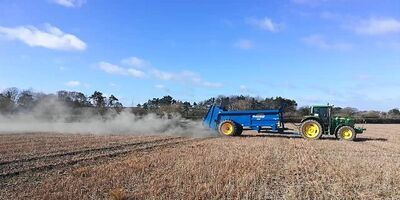 Field trial by Leverhulme Centre for Climate Change Mitigation. Credit: Dr Dimitar Epihov