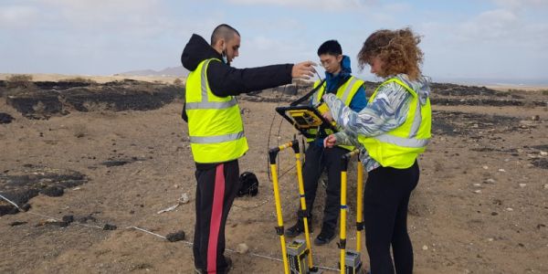 Fieldwork in earth sciences at the university of Leeds