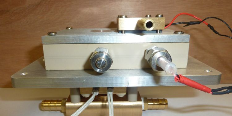 Deposition Mode ice nucleation Chamber