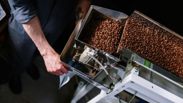 We develop sensing and digital technologies to tackle challenges in environmental sustainability, food safety, and health. Our work includes applying machine learning to optimise industrial processes and using computational modelling to explore organic-in