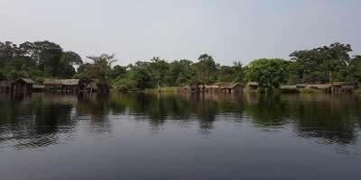Fishing camp on the Ikelemba River, DRC